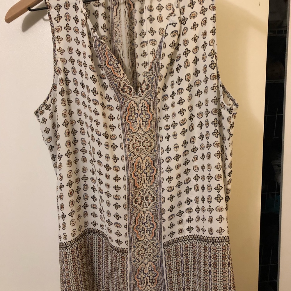 Rose and Olive Flowy tank -size large